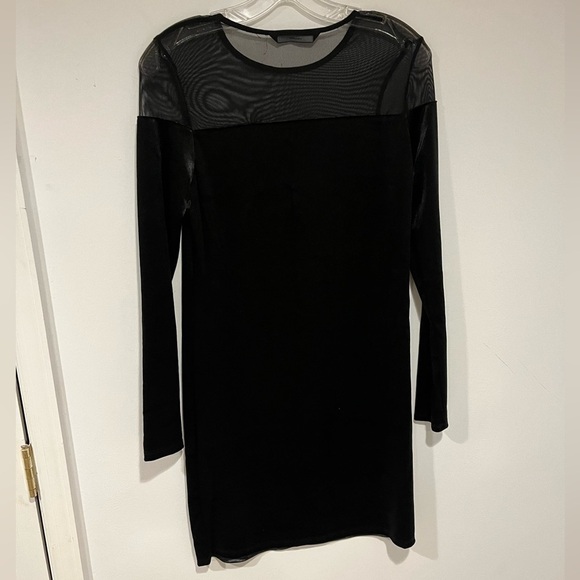 Gorgeous Vero Moda Carola Black Velvet Mini Dress Sheer Long Sleeves Small - Picture 5 of 6